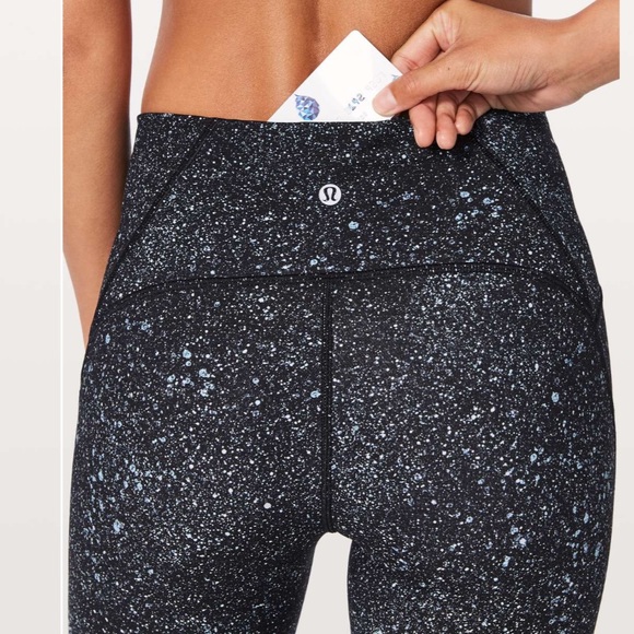 Lululemon Train Times 7/8 Pant 25"
Mineralize Multi / Black - Picture 4 of 9